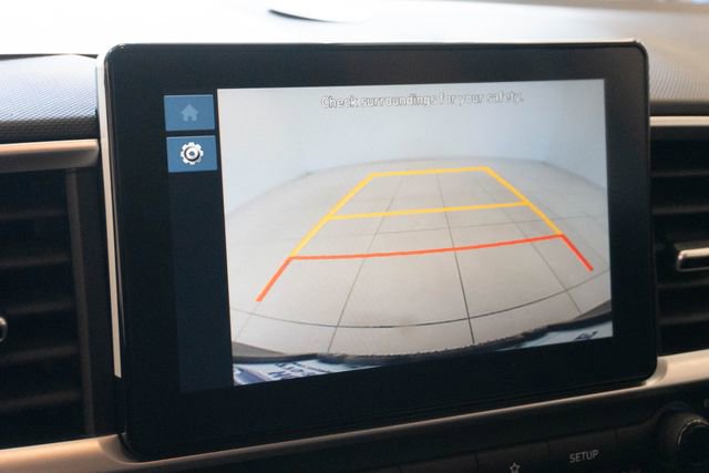 Used 2025 Hyundai Venue SE image 26