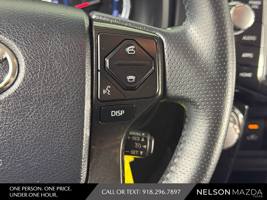 Used 2018 Toyota 4Runner TRD Off-Road AWD/4WD image 25