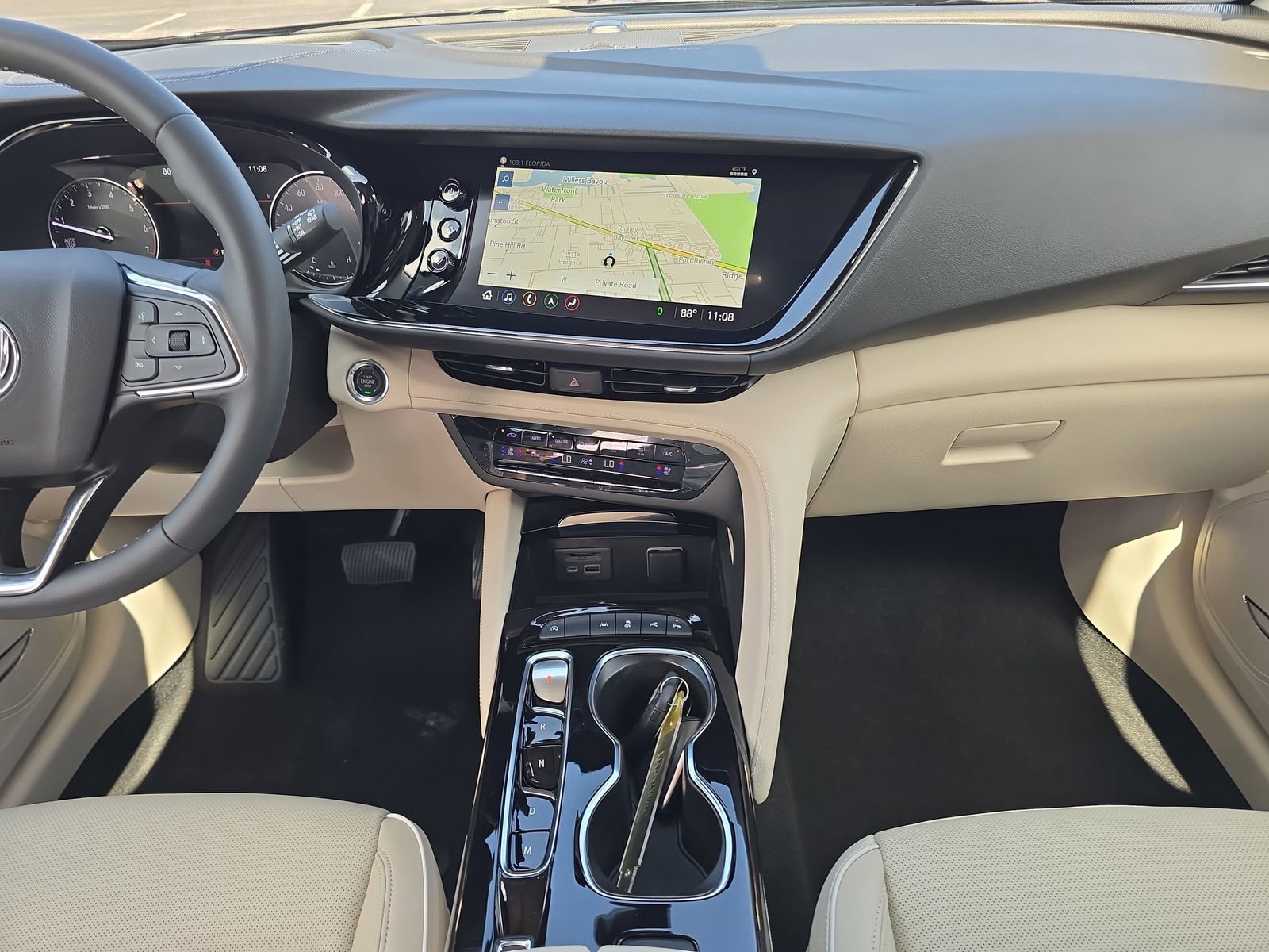 Used 2023 Buick Envision Avenir FWD image 11