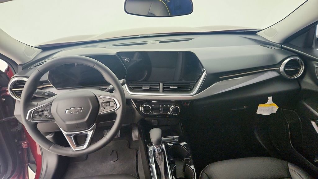 Used 2024 Chevrolet Trax ACTIV w/ Sunroof Package image 21