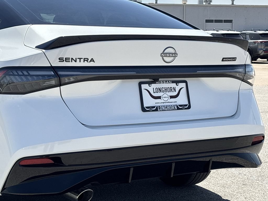 New 2027 Nissan Sentra SR FWD image 5