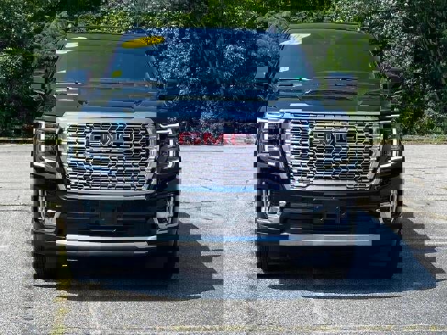 Certified 2022 GMC Yukon Denali image 6