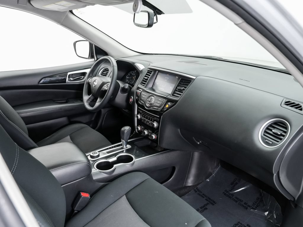 Used 2019 Nissan Pathfinder SV AWD/4WD image 21