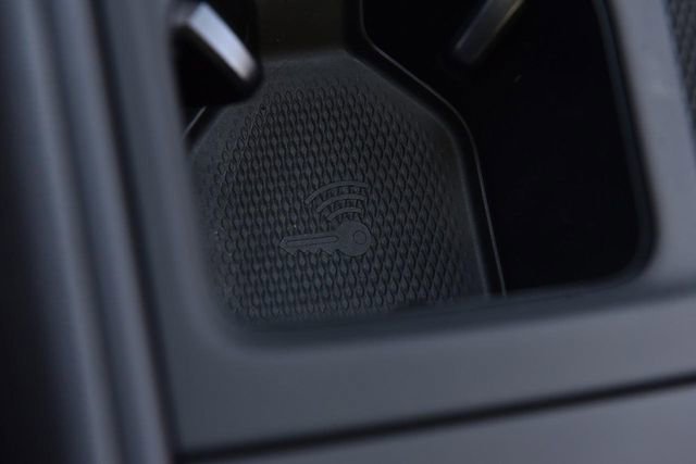 New 2026 Volkswagen Tiguan SE FWD image 16