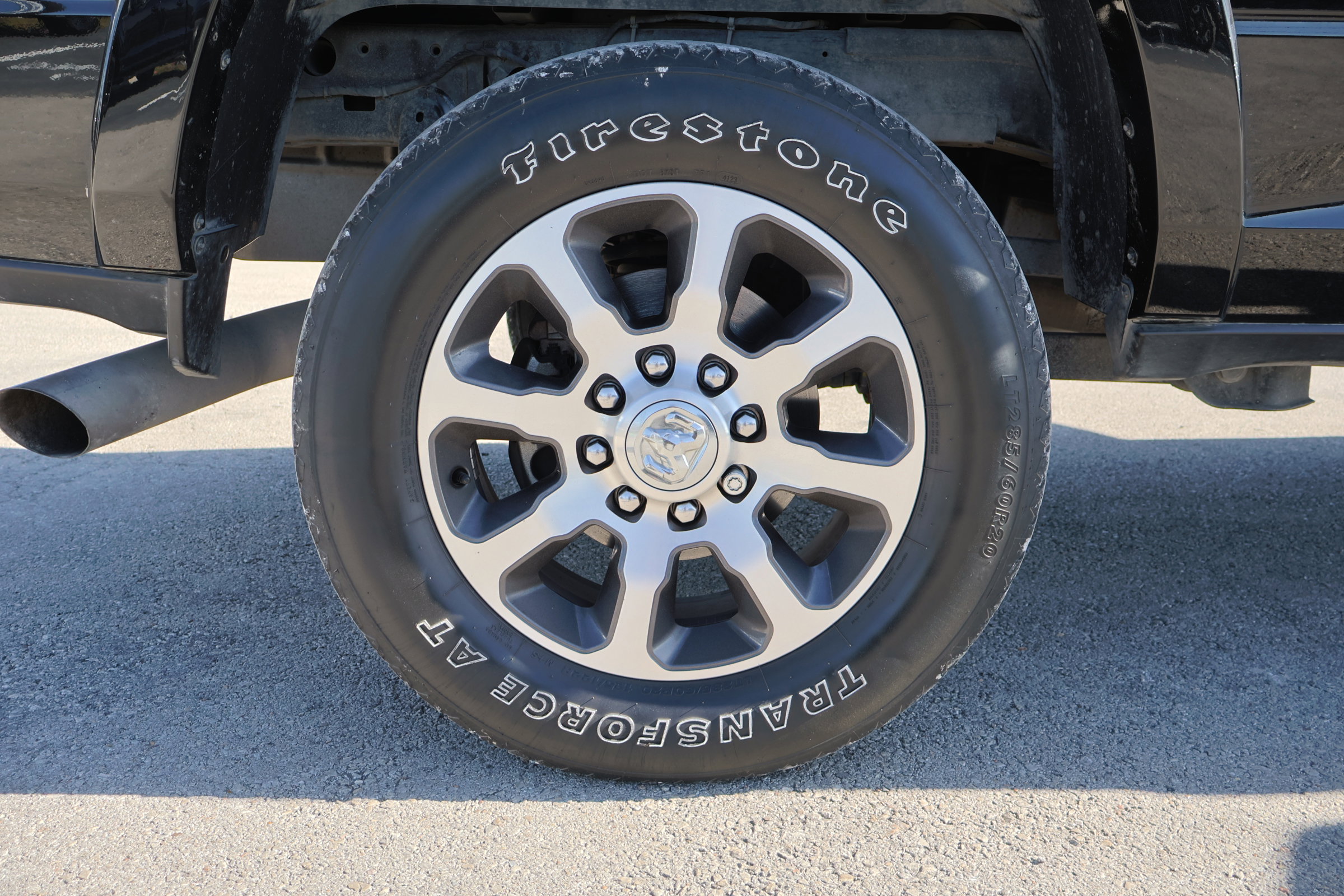 Used 2024 RAM 2500 Limited w/ Towing Technology Group image 12