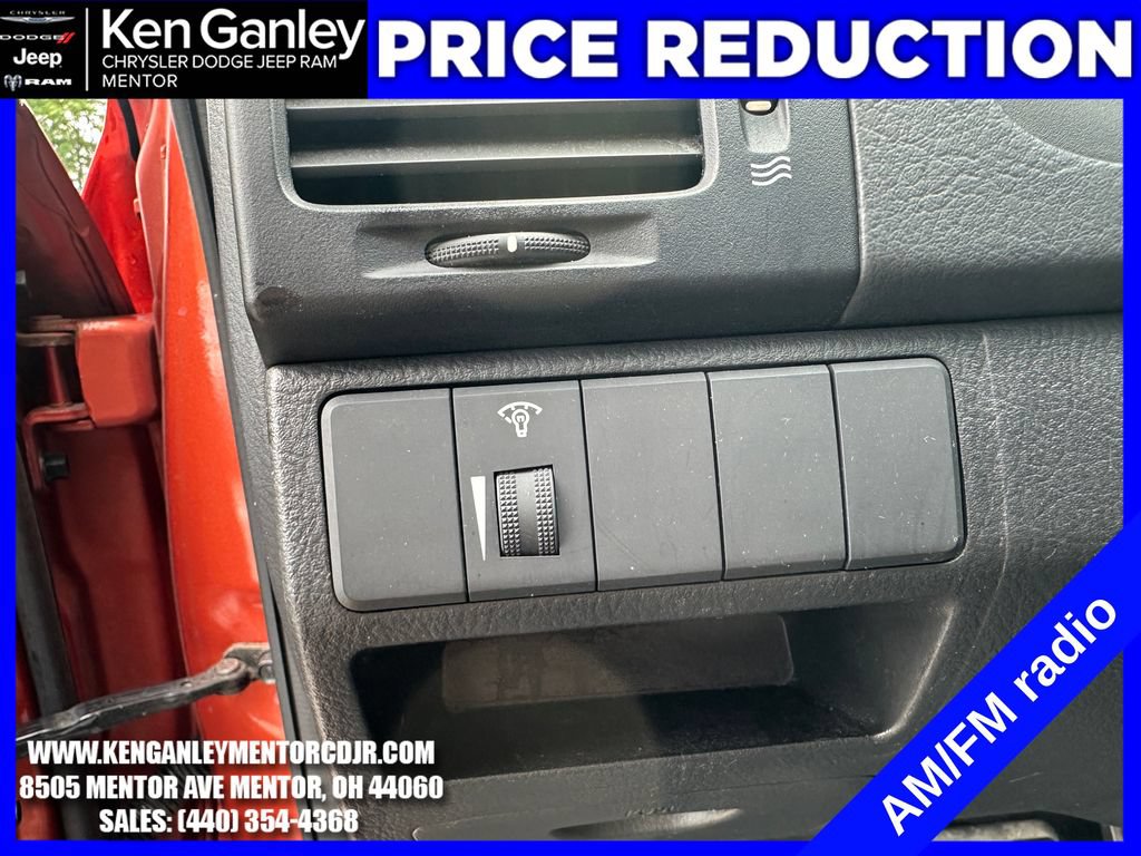 Used 2009 Kia Spectra5 SX FWD image 13