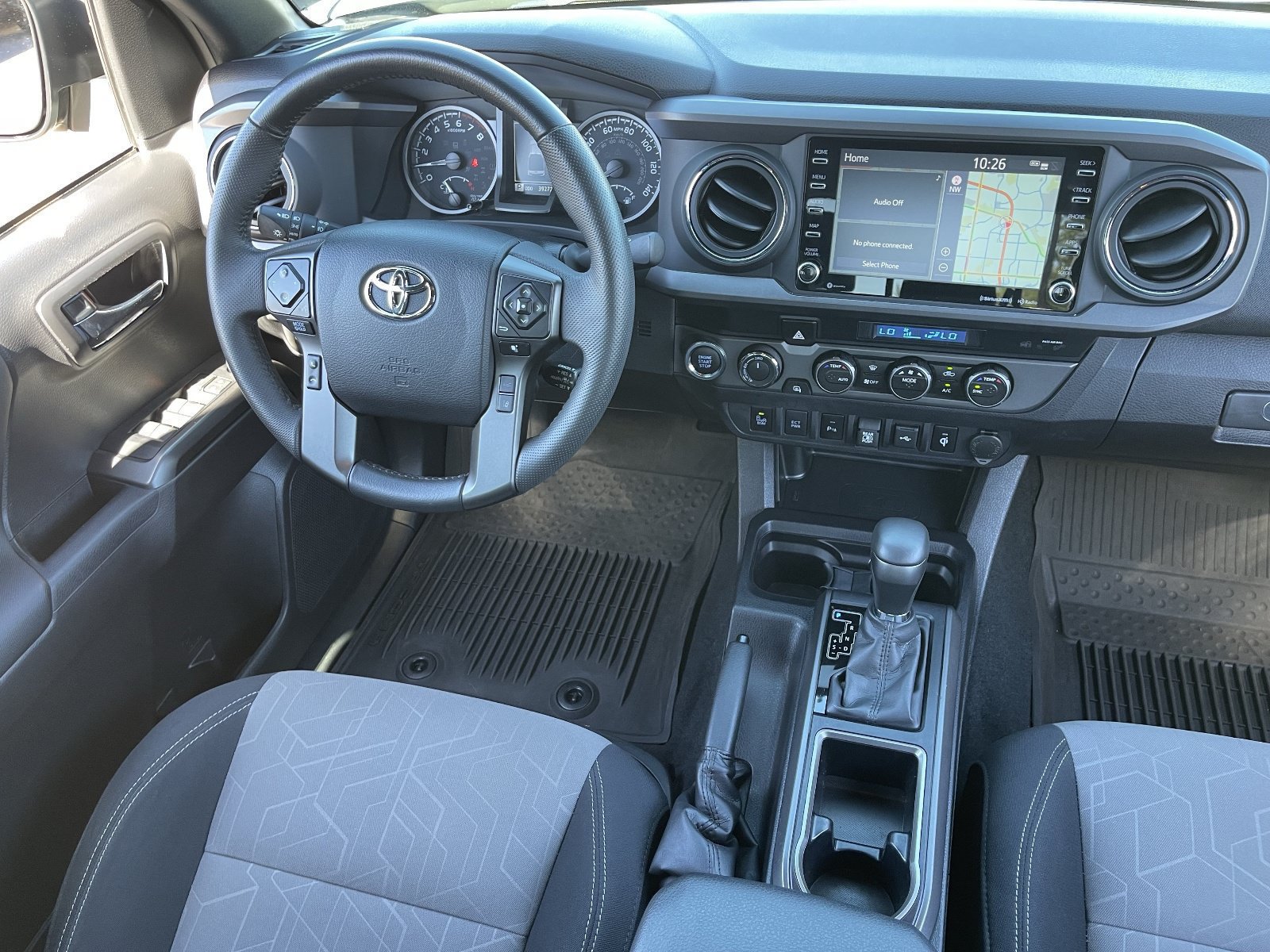 Used 2023 Toyota Tacoma TRD Off-Road w/ Technology Package AWD/4WD image 15