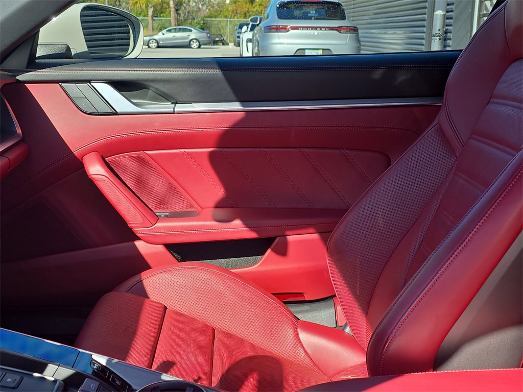 Used 2022 Porsche 911 Turbo S image 20