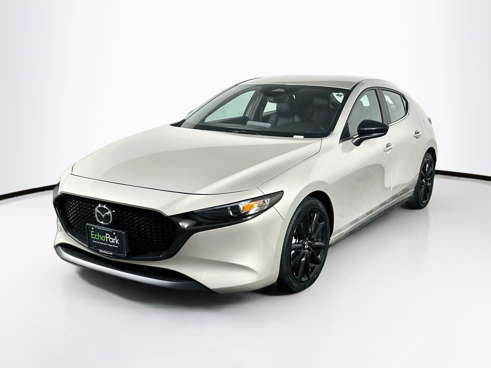 Used 2024 MAZDA MAZDA3 s FWD image 3