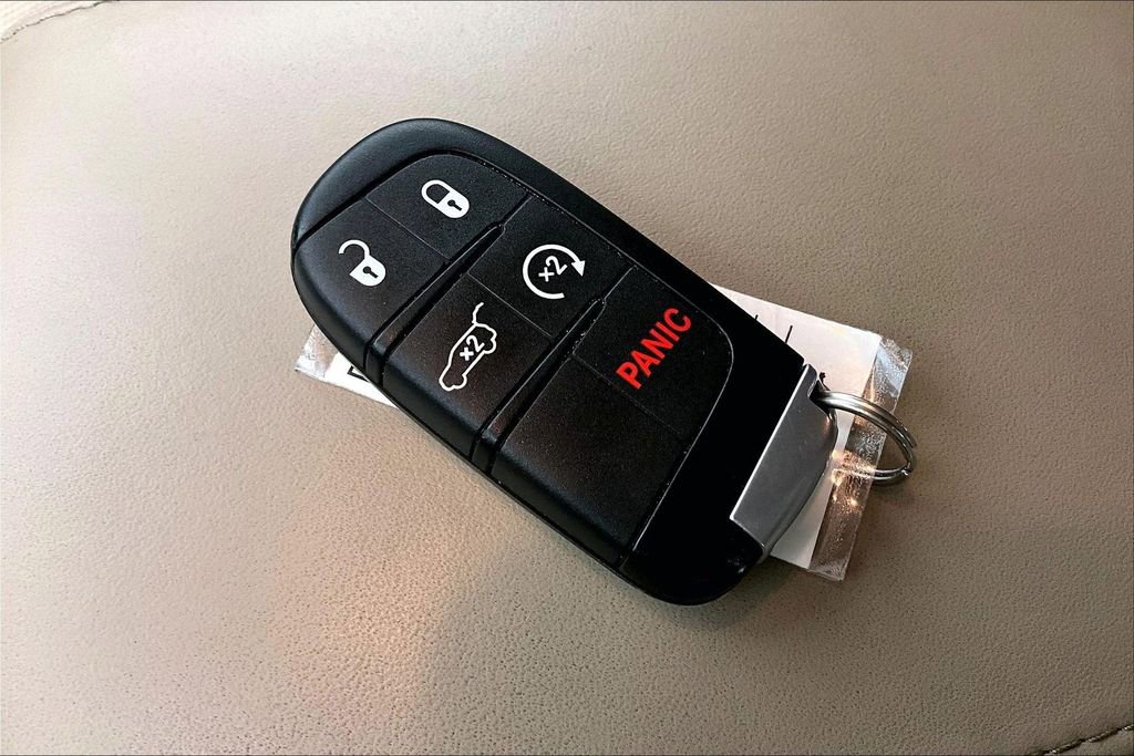 Used 2016 Dodge Durango Citadel w/ Premium Entertainment Group image 10