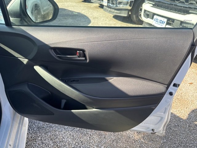 Used 2024 Toyota Corolla LE image 15
