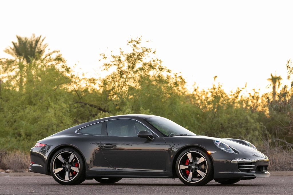 Used 2014 Porsche 911 50th Anniversary Edition RWD image 21