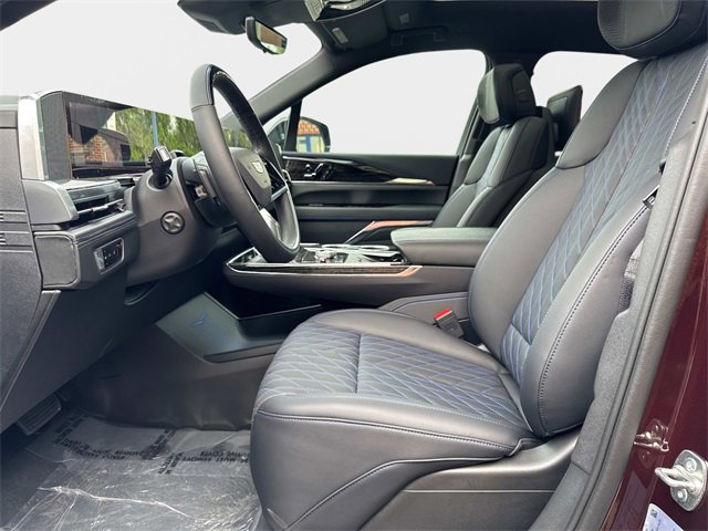 New 2026 Cadillac Escalade IQ Sport 1 w/ LPO, ONYX Package image 17