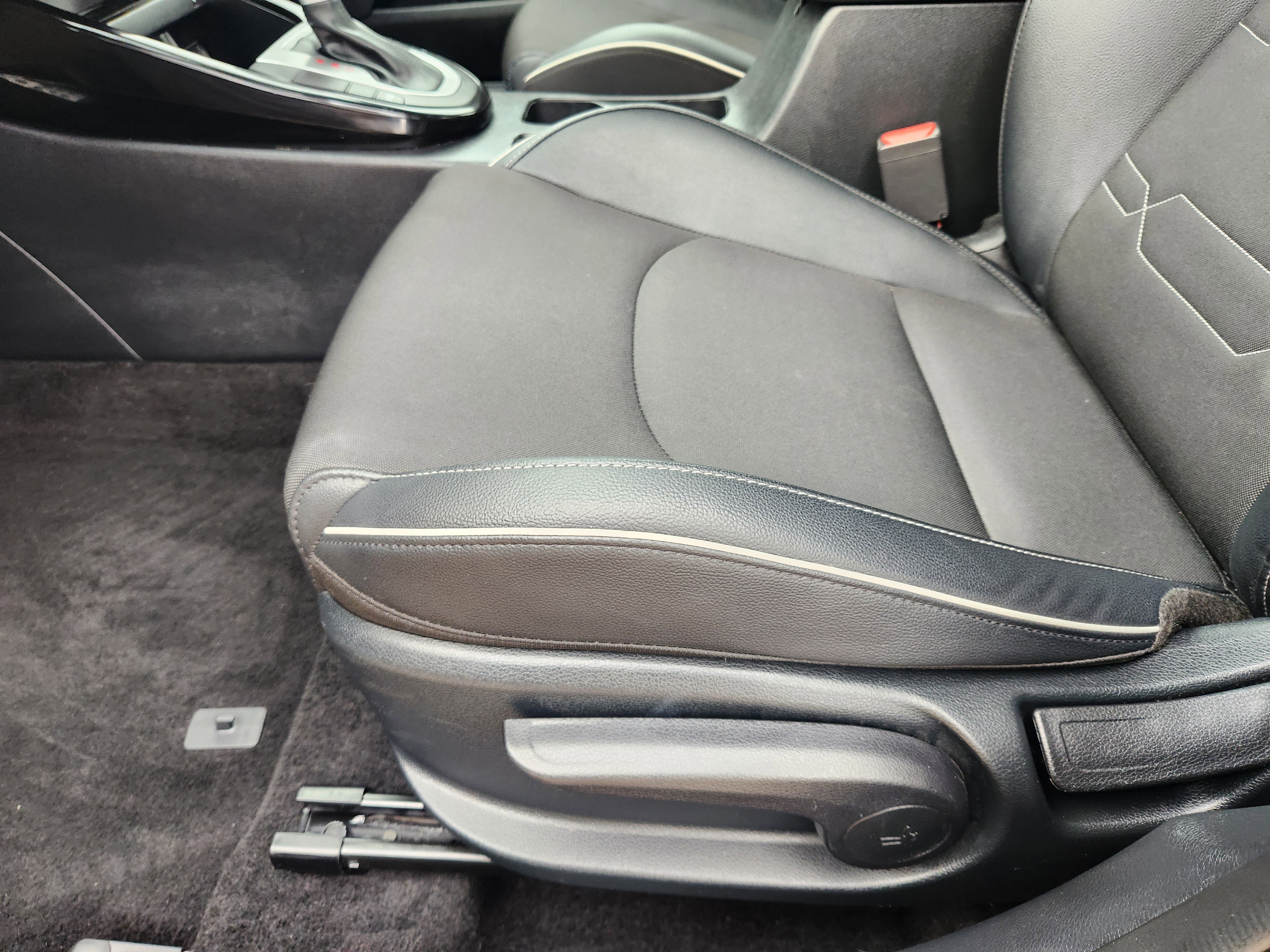 Used 2024 Kia Forte GT-Line w/ GT-Line Premium Package image 26