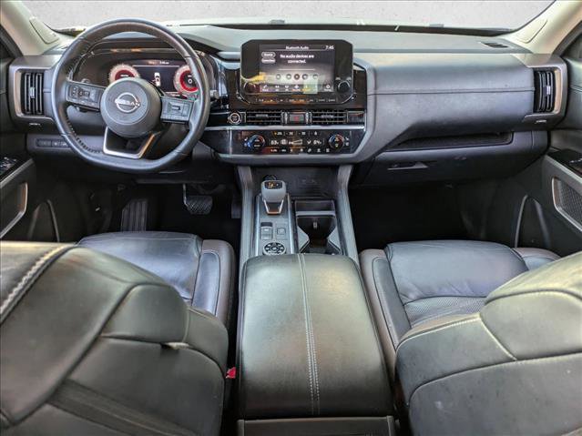 Used 2023 Nissan Pathfinder Platinum w/ Cargo Package image 17