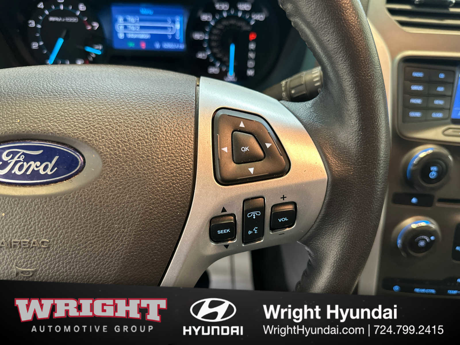 Used 2015 Ford Explorer XLT image 22