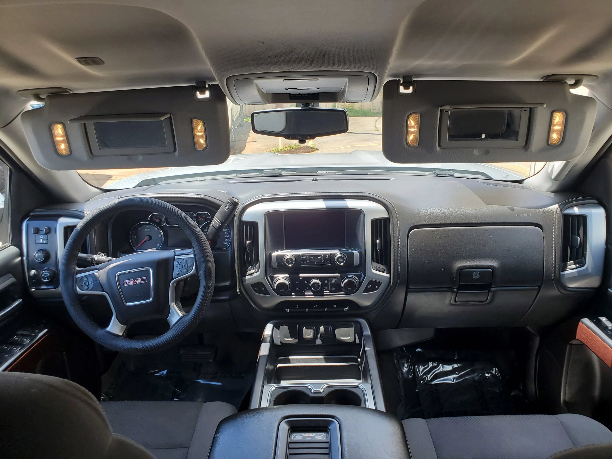 Used 2017 GMC Sierra 1500 SLE w/ SLE Value Package AWD/4WD image 38