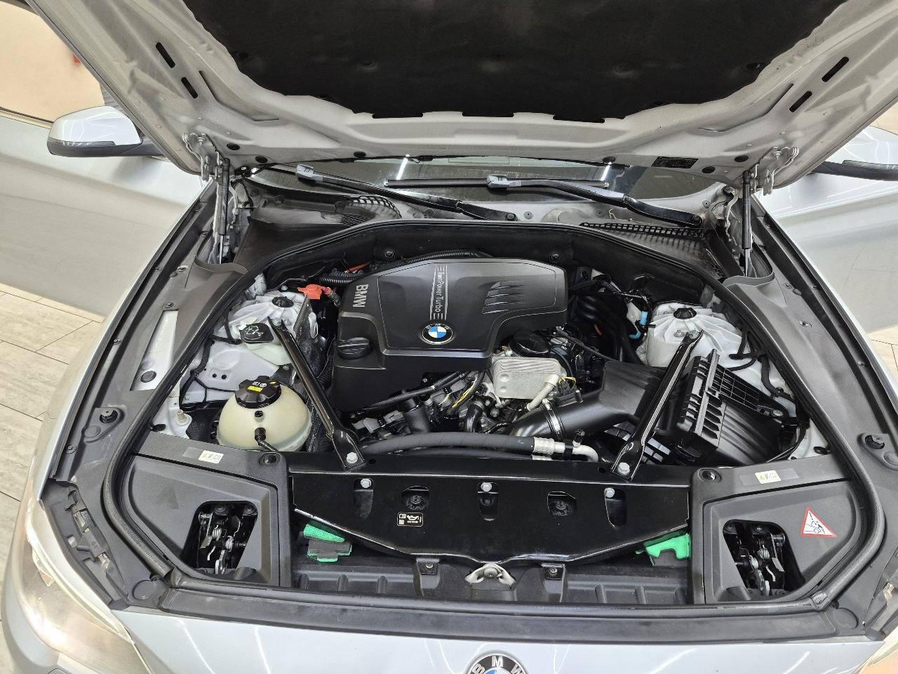 Used 2016 BMW 528i Sedan RWD image 41