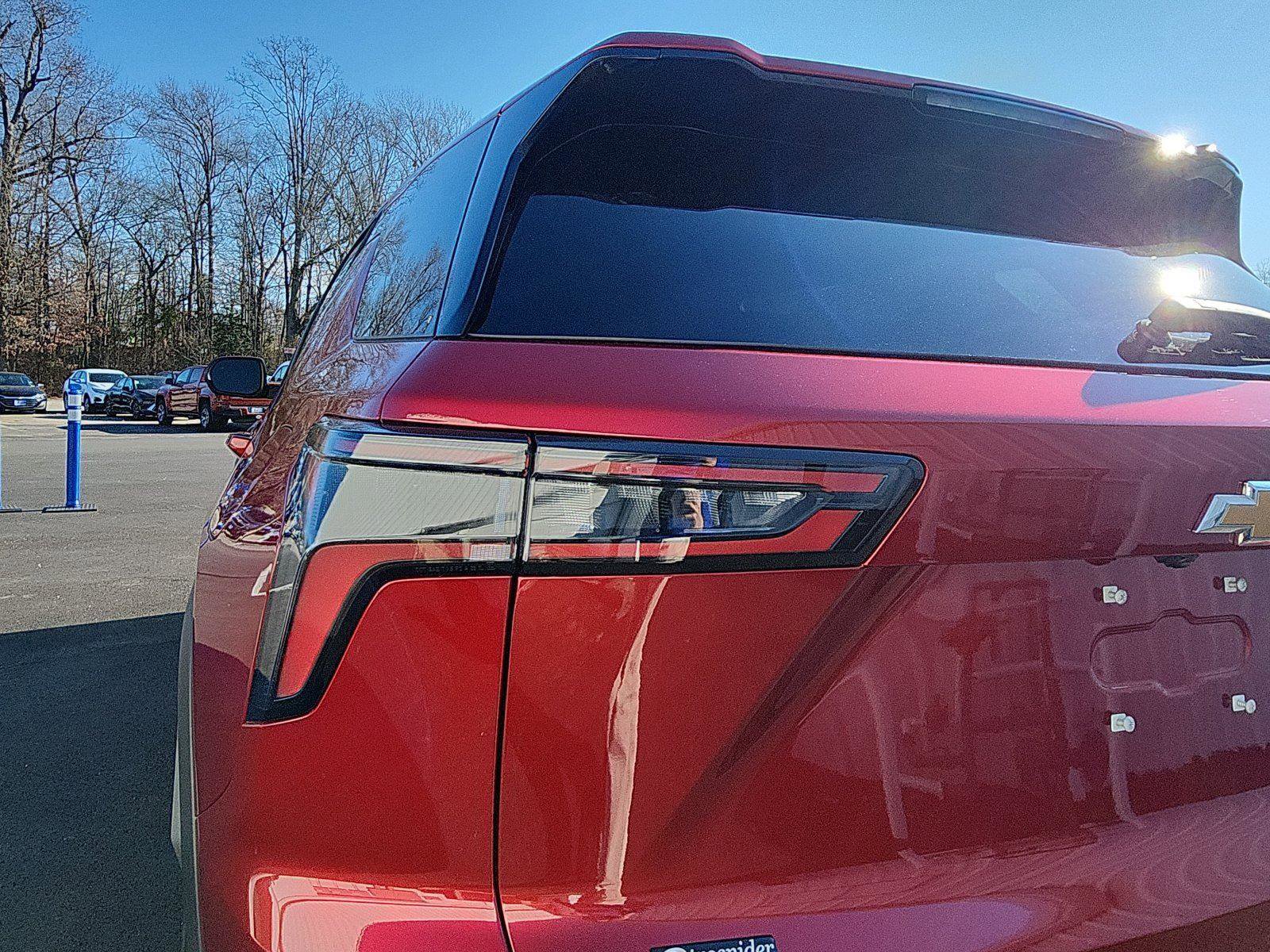 New 2026 Chevrolet Equinox LT w/ Convenience Package II image 13