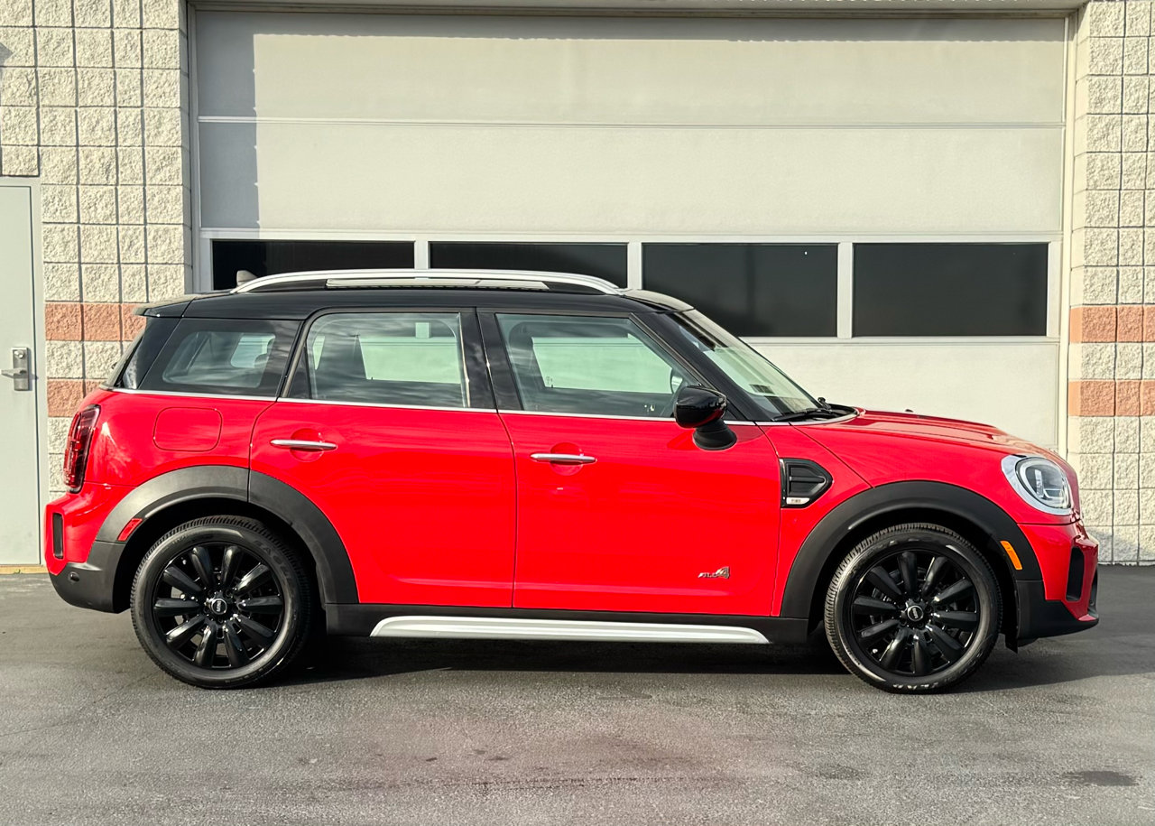 Used 2021 MINI Cooper Countryman ALL4 image 2