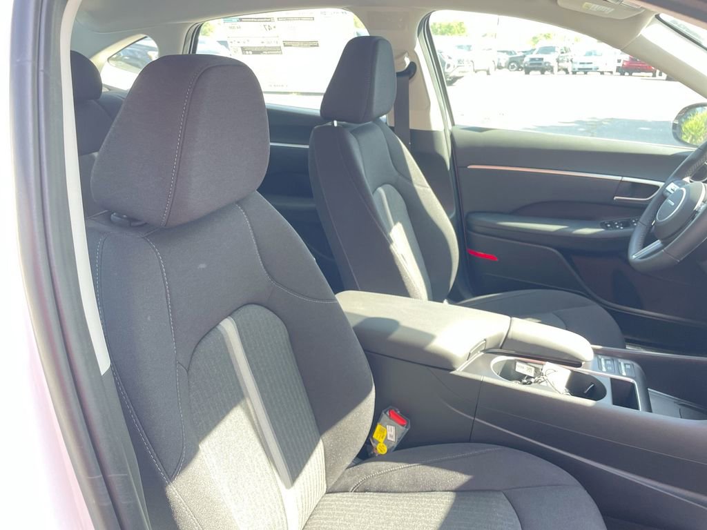 New 2025 Hyundai Sonata SEL image 48