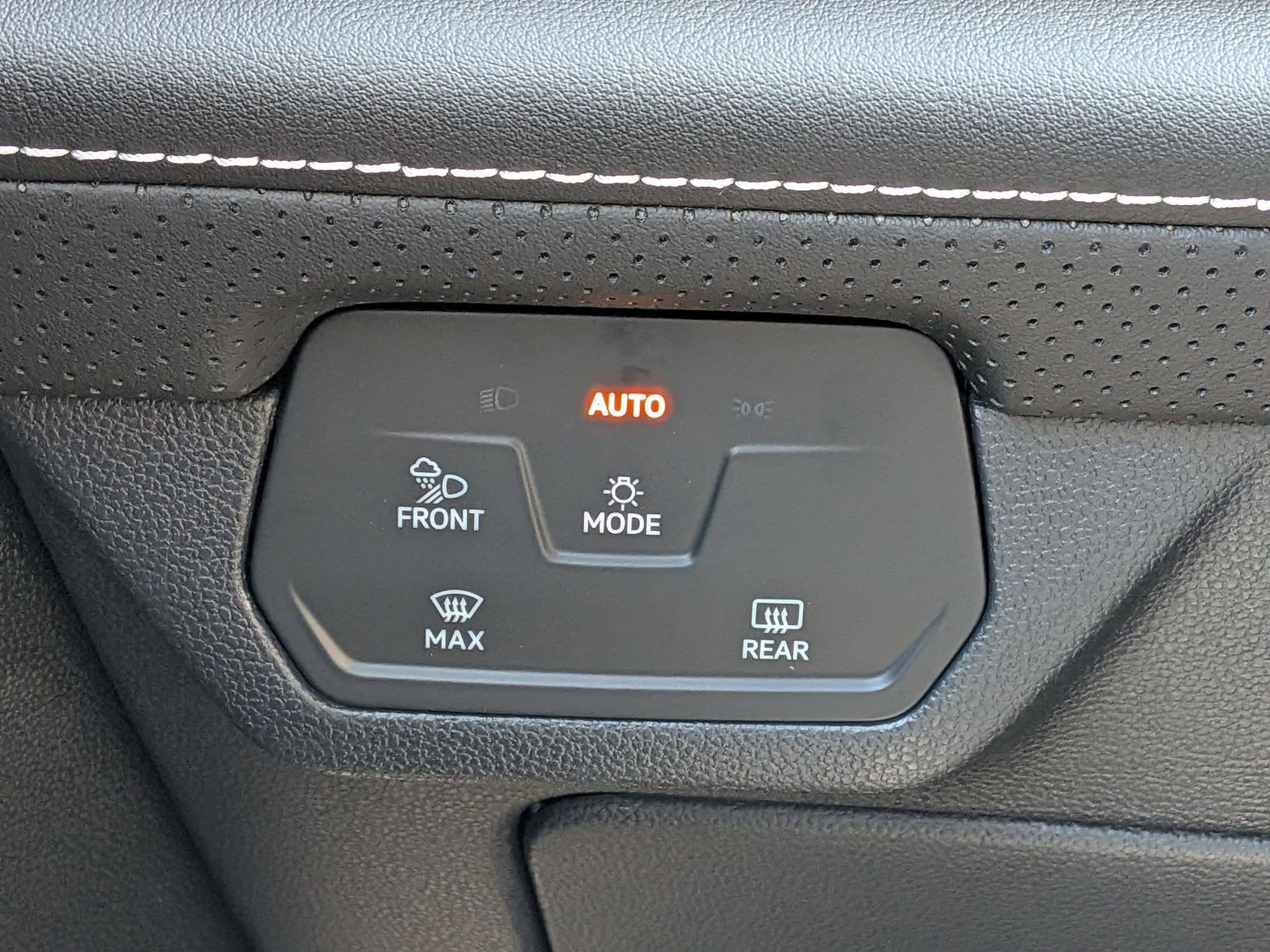 New 2026 Volkswagen Atlas SE AWD/4WD image 17