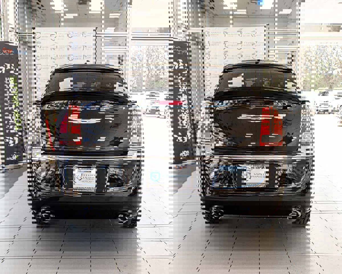 Used 2012 Chrysler 300 C w/ 19-Premium Speaker Group AWD/4WD image 13