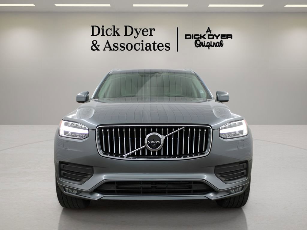 Used 2020 Volvo XC90 T6 Momentum AWD/4WD image 8