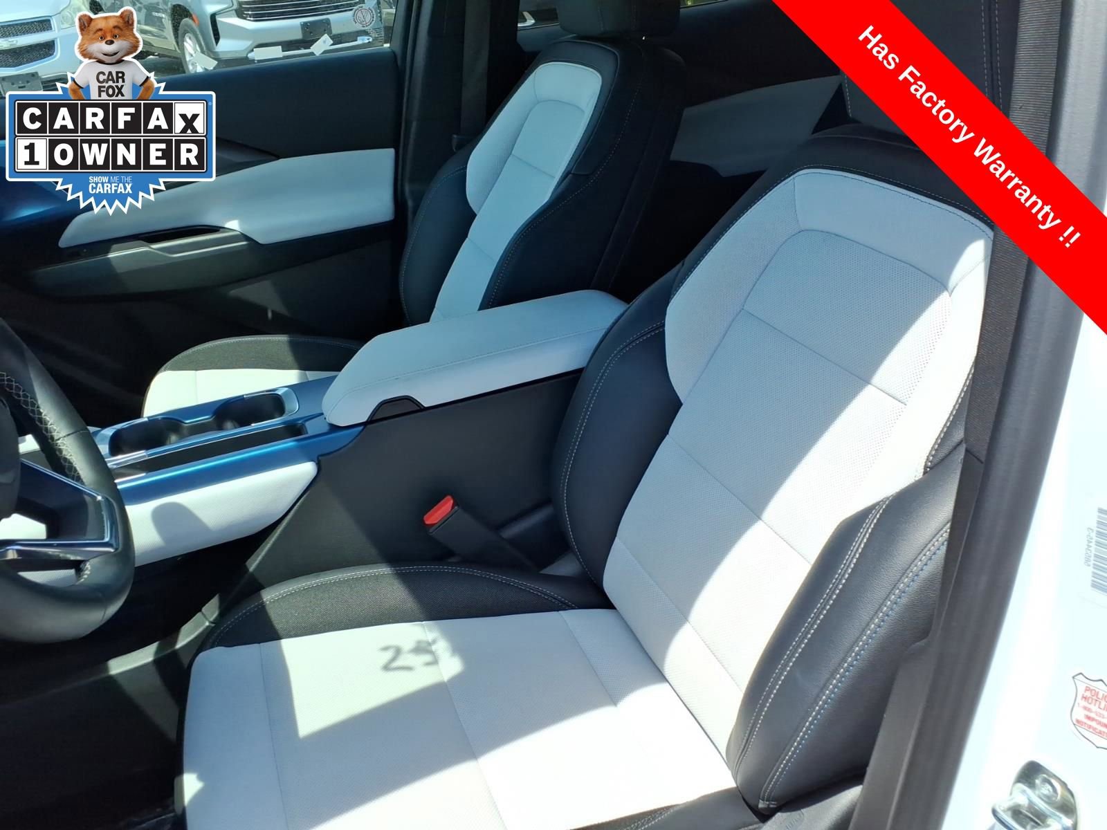 Used 2025 Chevrolet Equinox EV LT FWD image 15