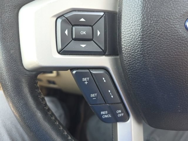 Used 2018 Ford F250 Lariat w/ Lariat Ultimate Package AWD/4WD image 15