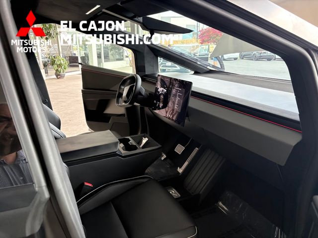 Used 2024 Tesla Cybertruck AWD Crew Cab image 19