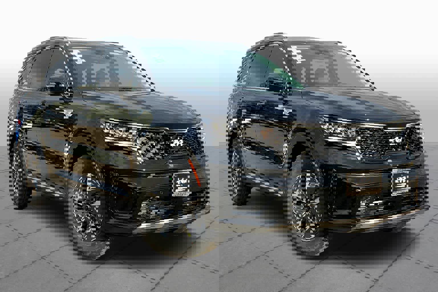 Used 2024 Kia Sorento EX image 2