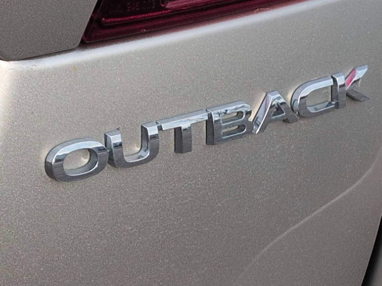 Used 2018 Subaru Outback 2.5i Premium w/ Protection Package #1 image 19