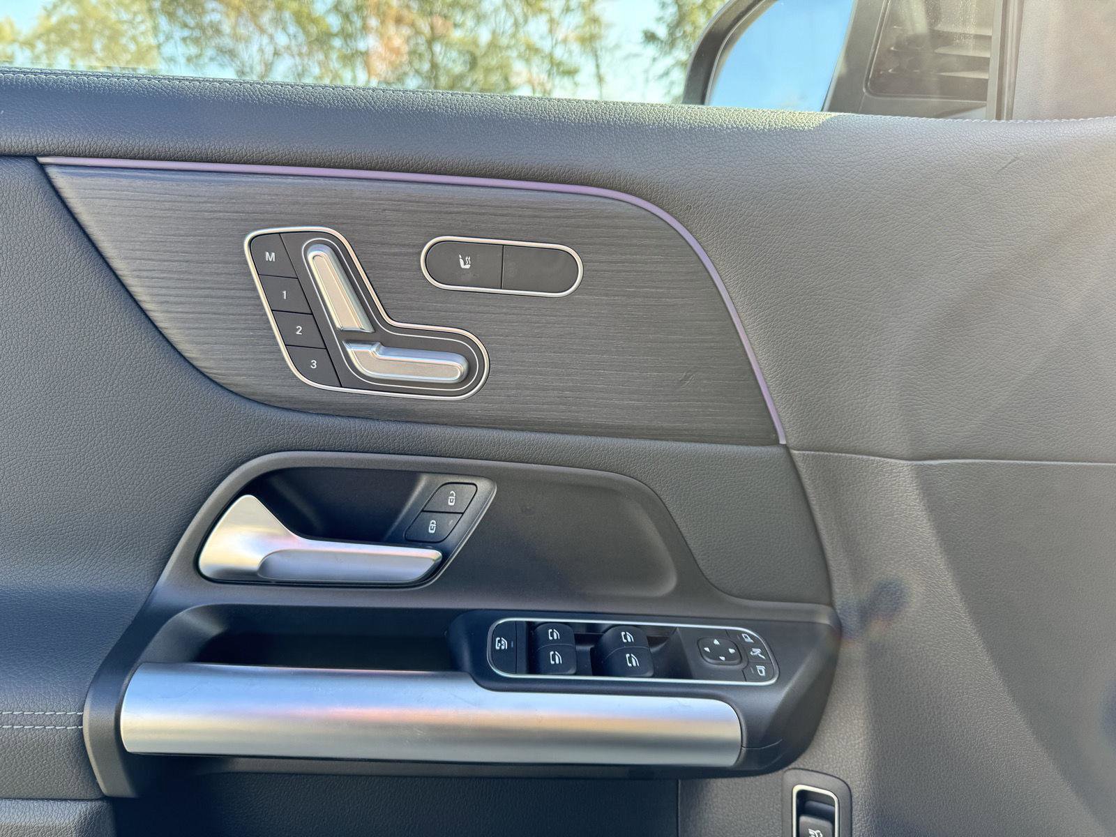 Certified 2025 Mercedes-Benz GLA 250 image 6