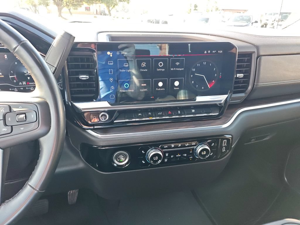 Used 2024 GMC Sierra 1500 SLT AWD/4WD image 20