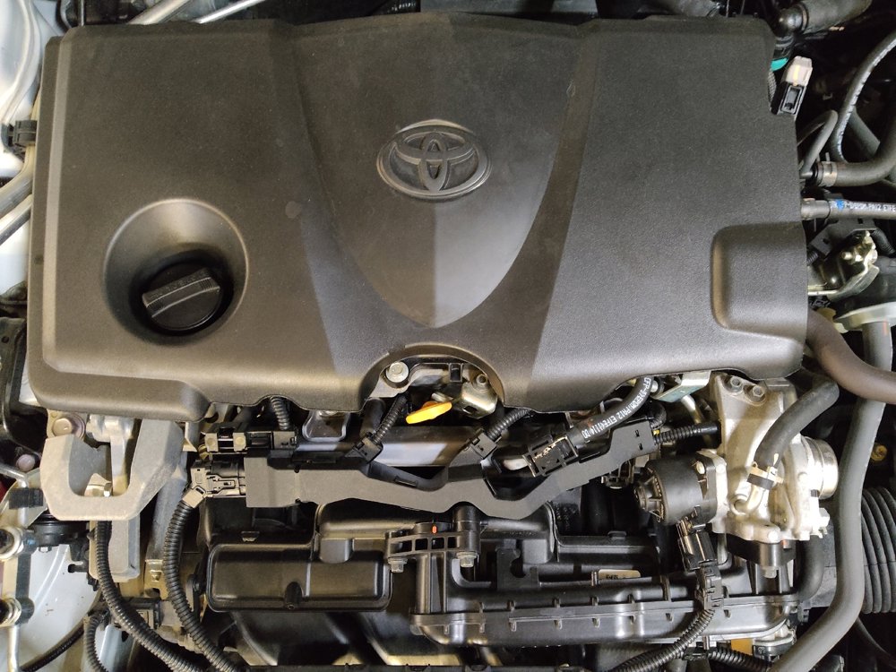 Used 2021 Toyota Camry XLE FWD image 30