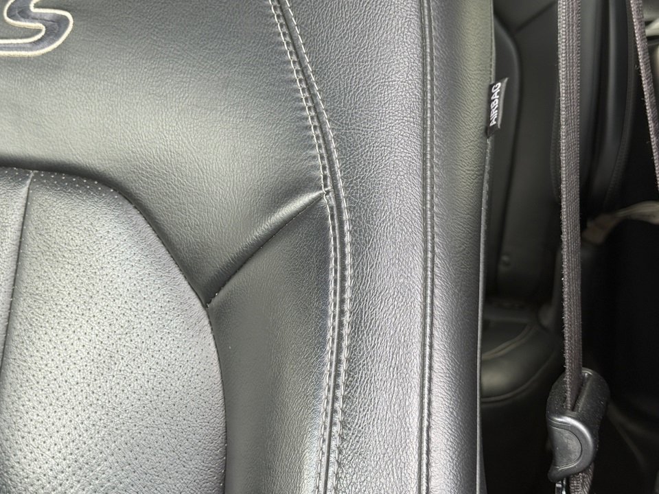 Used 2020 Chrysler Pacifica Touring-L Plus image 19