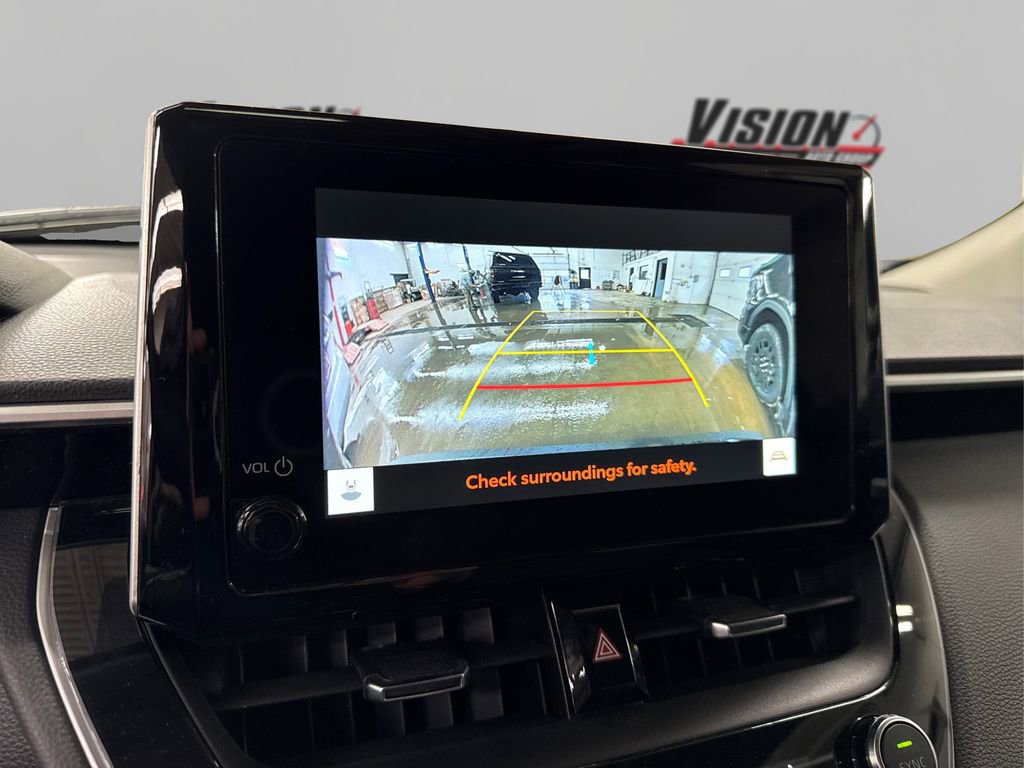 Used 2023 Toyota Corolla Cross XLE w/ Convenience Package image 33