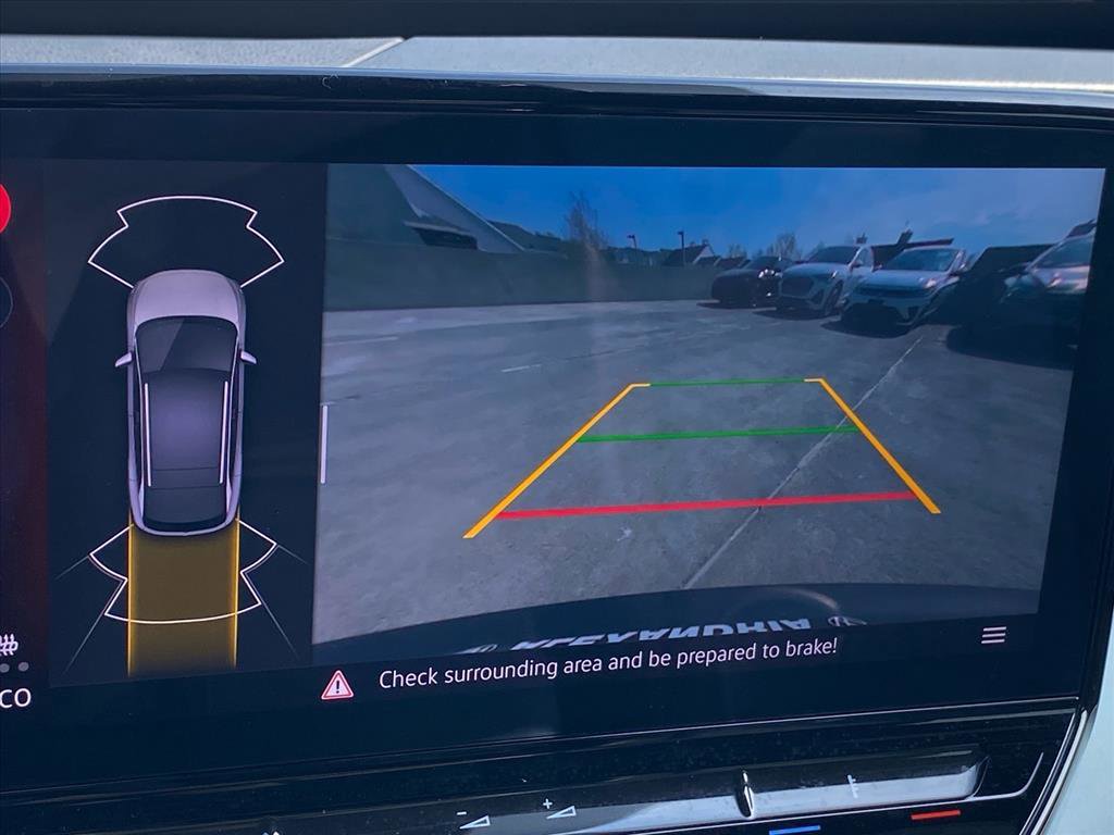 Certified 2024 Volkswagen ID.4 2WD image 16