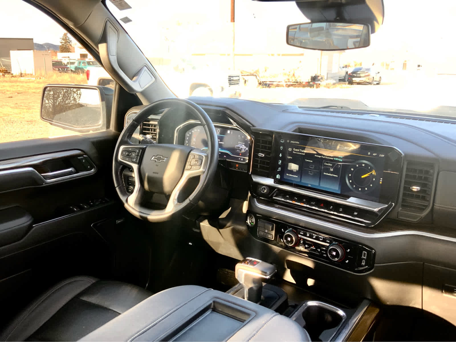 Used 2022 Chevrolet Silverado 1500 LT Trail Boss w/ LT Trail Boss Premium Package image 41