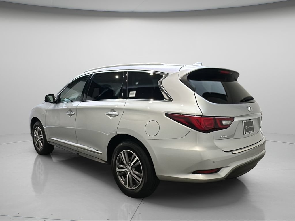 Used 2020 INFINITI QX60 Luxe w/ Essential Package AWD/4WD image 4