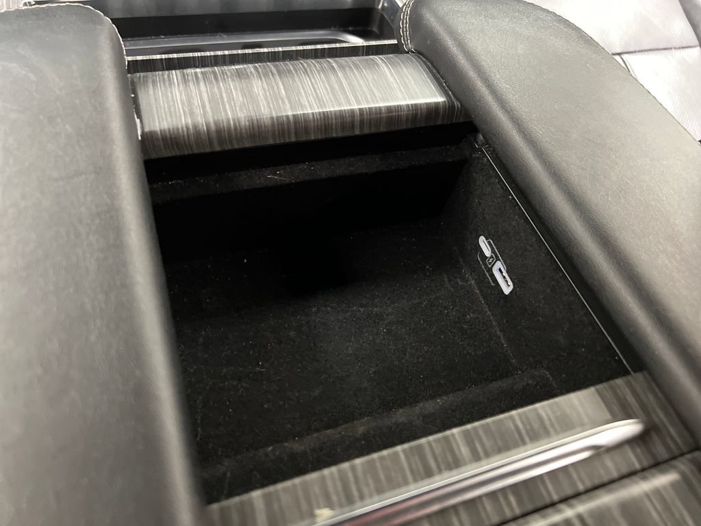 Used 2024 Jeep Wagoneer Series II w/ Flexible Seating Group AWD/4WD image 52