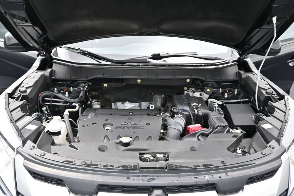 Used 2022 Mitsubishi Outlander Sport ES FWD image 24