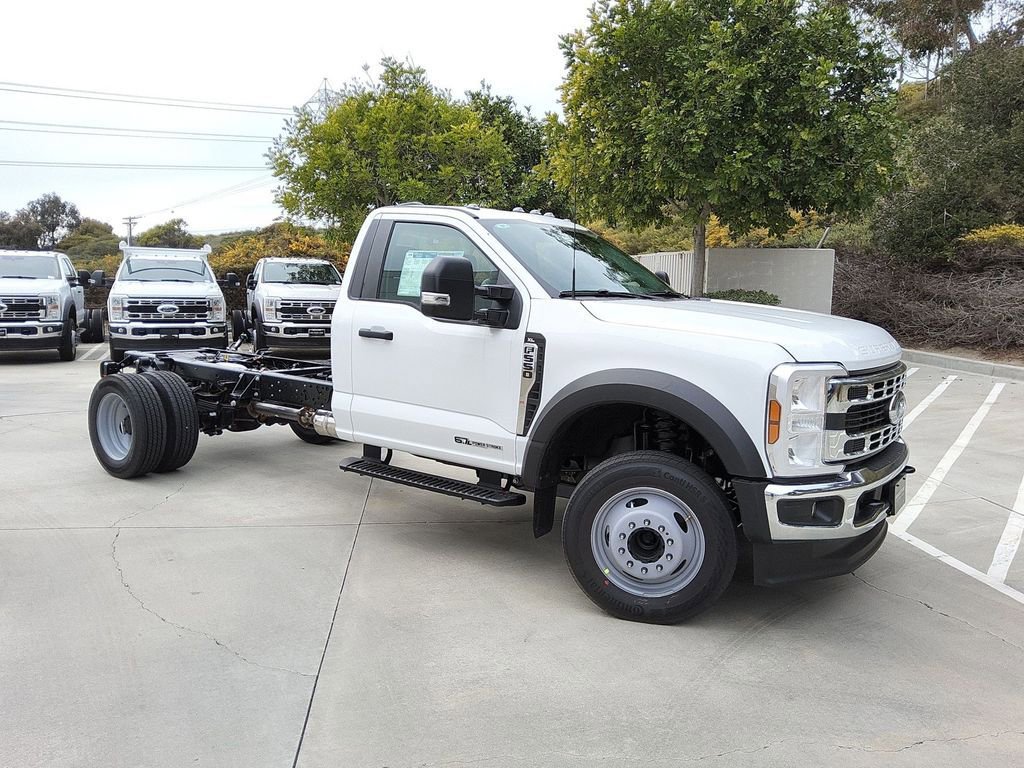 New 2025 Ford F550 2WD Regular Cab Super Duty image 19