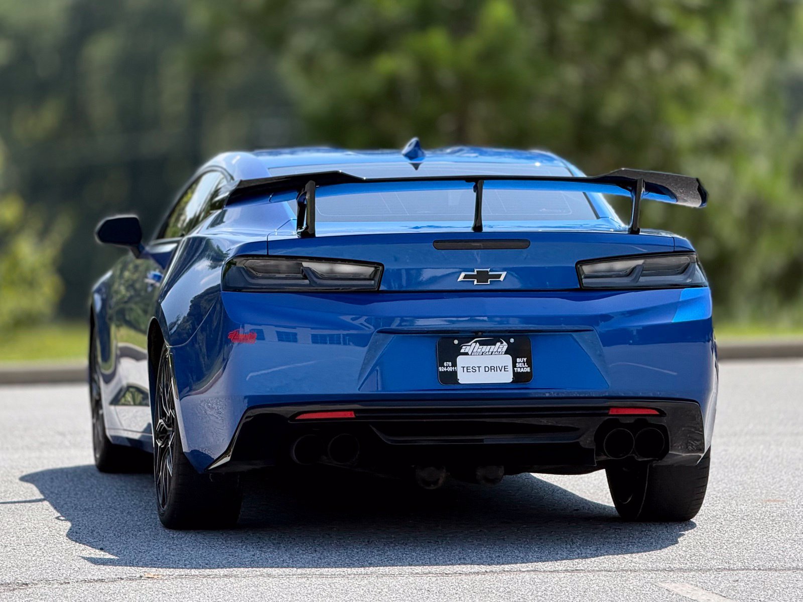 Used 2018 Chevrolet Camaro SS RWD image 5