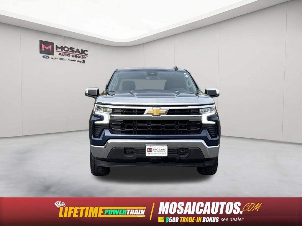 Used 2022 Chevrolet Silverado 1500 LT w/ Protection Package AWD/4WD image 2