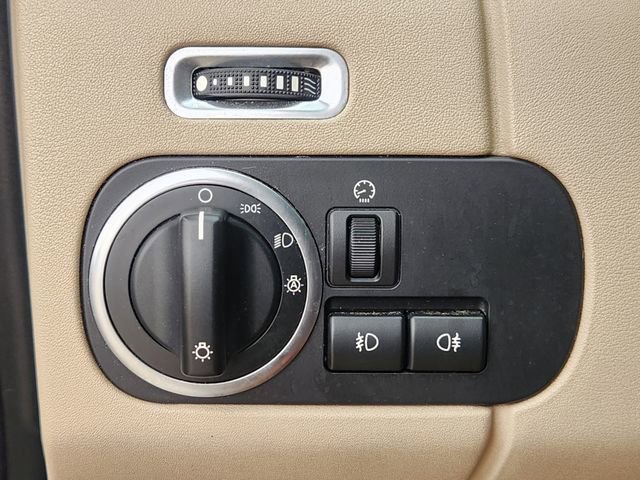 Used 2013 Land Rover LR4 HSE w/ HSE Pkg image 20