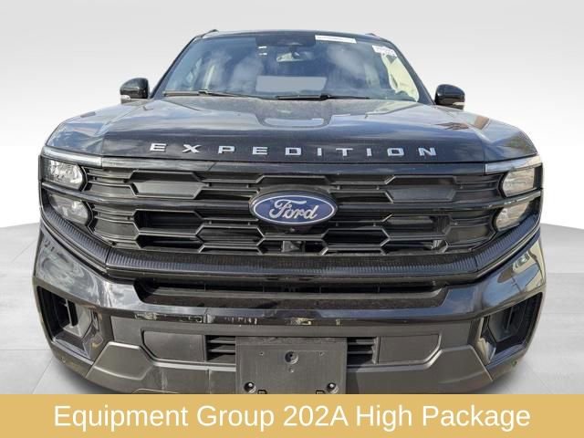 Used 2025 Ford Expedition Max Active image 2
