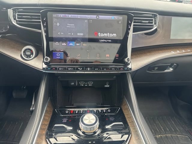 Used 2022 Jeep Grand Wagoneer Series II w/ Convenience Group III AWD/4WD image 10