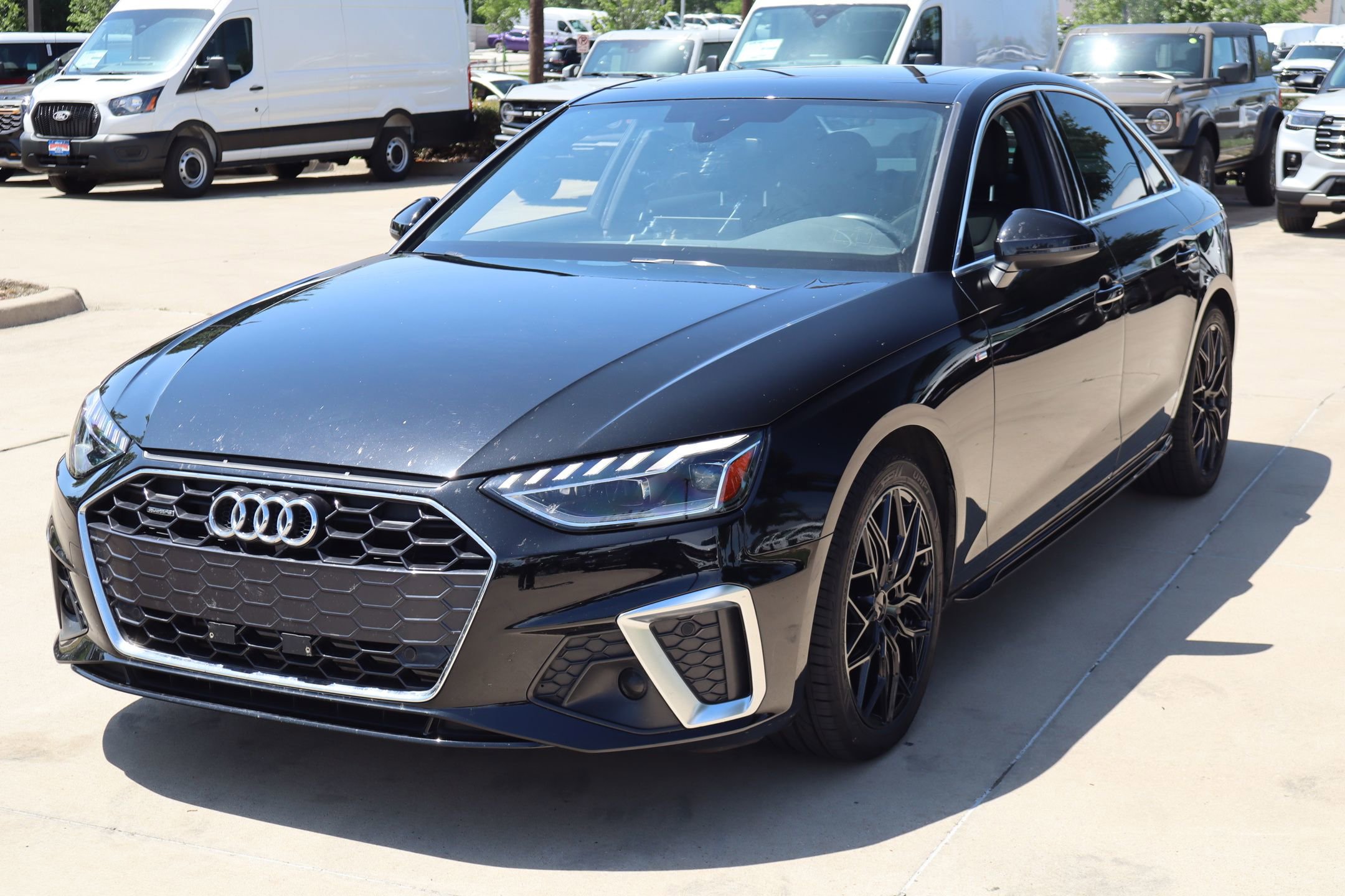 Used 2024 Audi A4 2.0T Premium AWD/4WD image 8